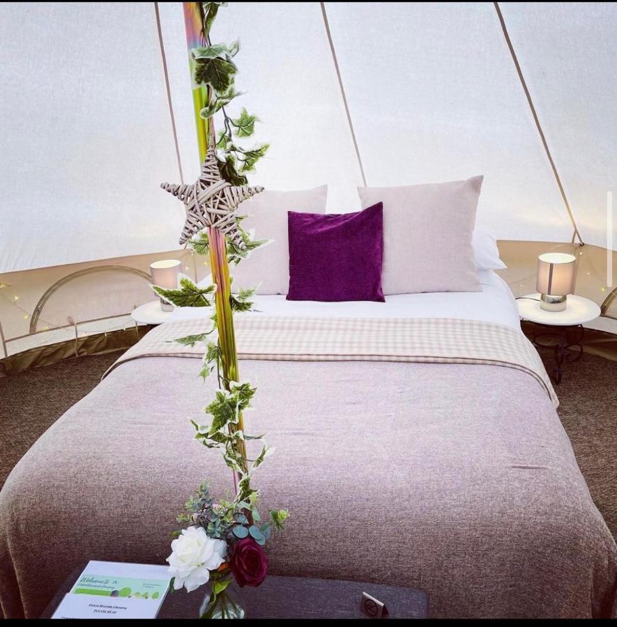 Oxford Riverside Glamping Exterior photo